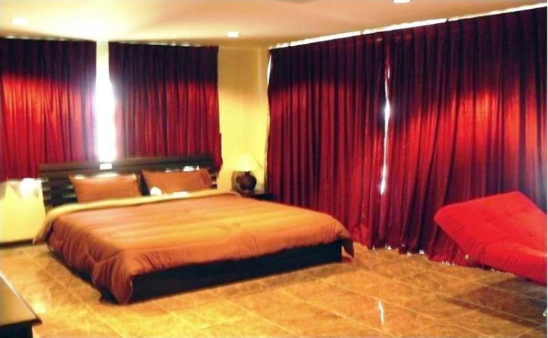 Rouge Service * Pattaya
