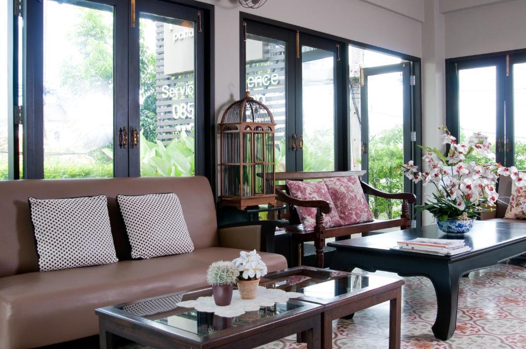 Hotel Ploen By Tolani Pattaya