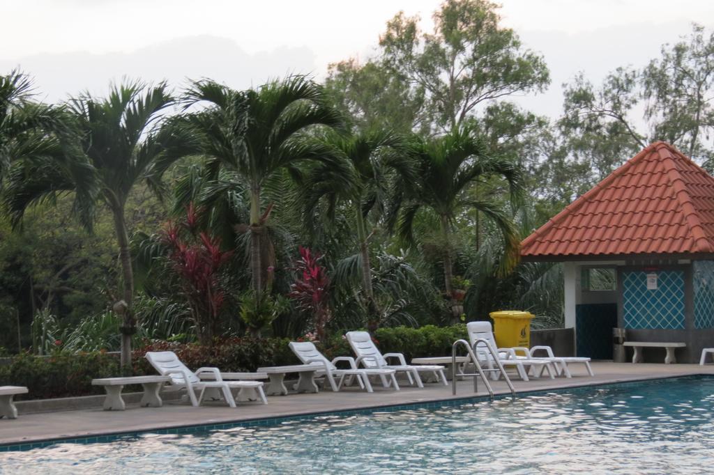 View Talay 6 Apartment
