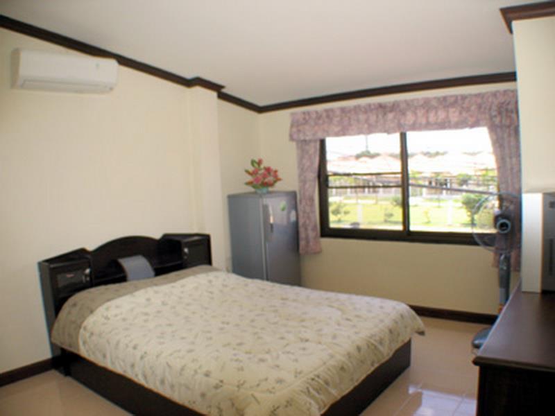 Hotel The Caddy Shack Pattaya