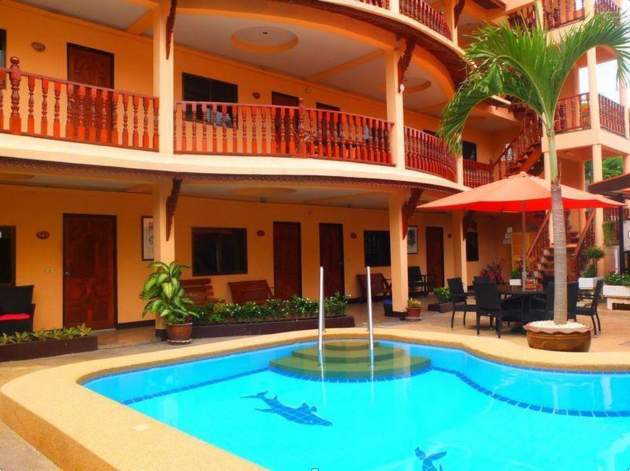 Phratamnak - 100 Meter From Apartment