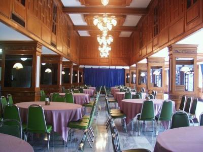 Royal Twins Palace Hotel