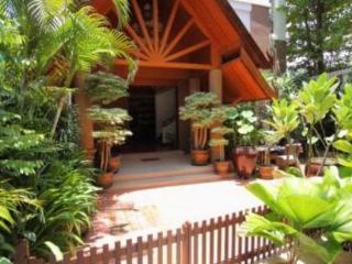 Chada Thai House 2*