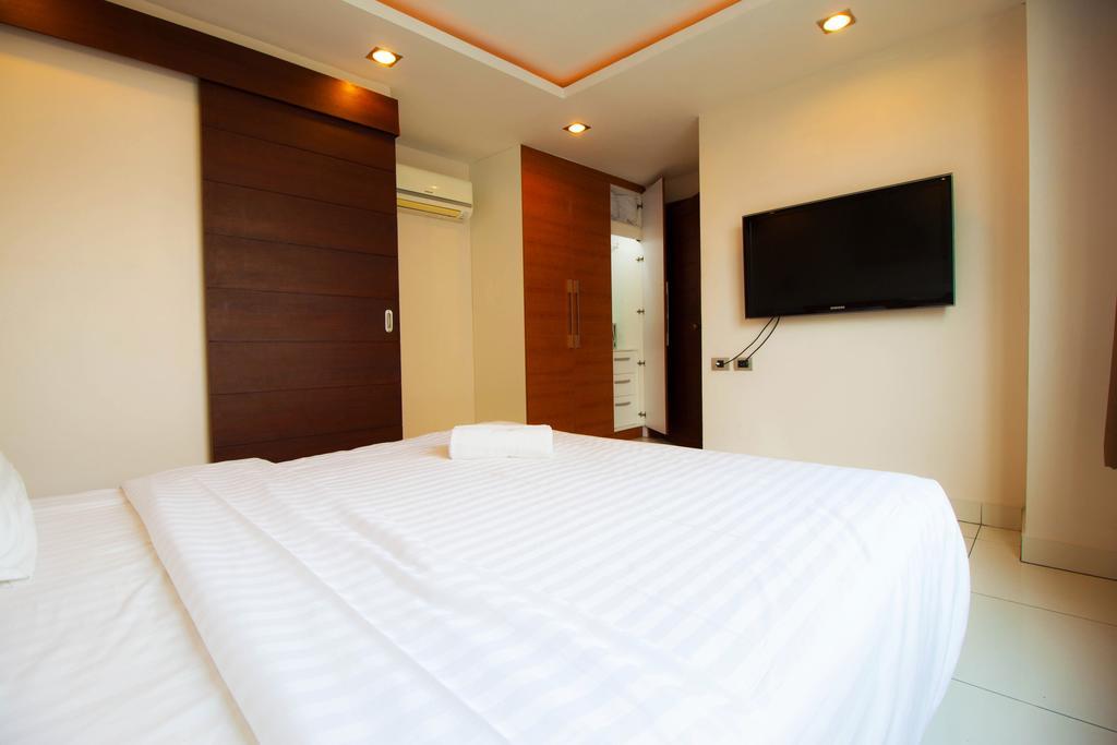 Hyde Park By Sunny Pattaya