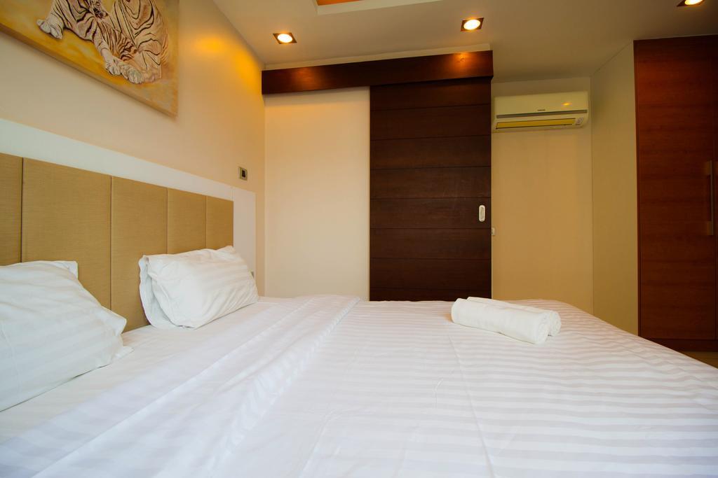 Hyde Park By Sunny * Pattaya
