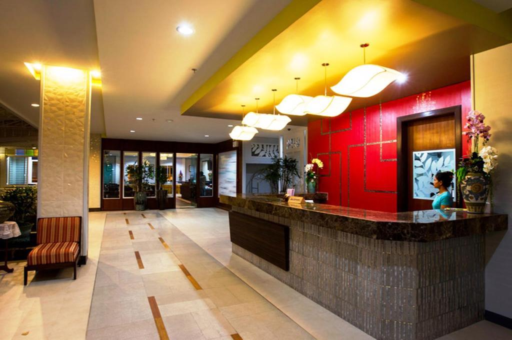 Hotel The Ninth 3*