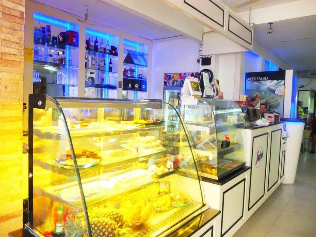 Piza 24 Guest house Pattaya