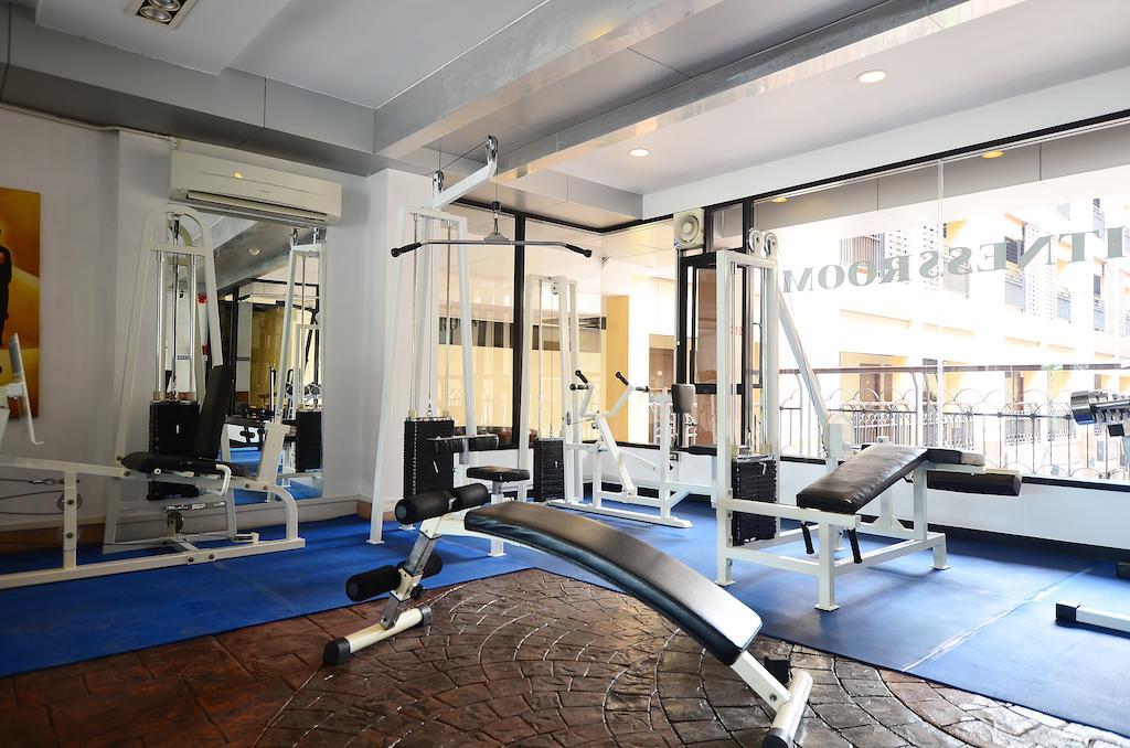Baywalk Hotel 3*