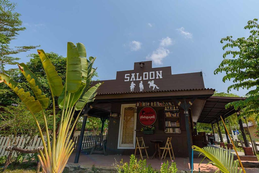 Hotel Cowboy Farm Pattaya