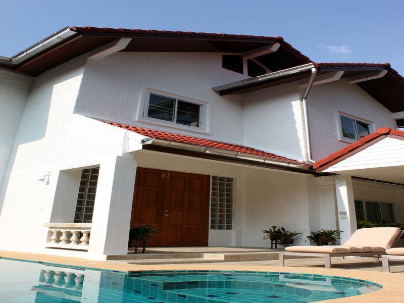 Villa Naklua Pool By Sunny Rentals