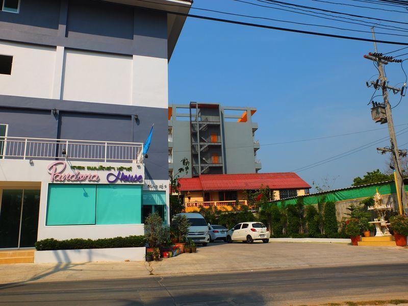 Oyo 75389 Pandora House Pattaya