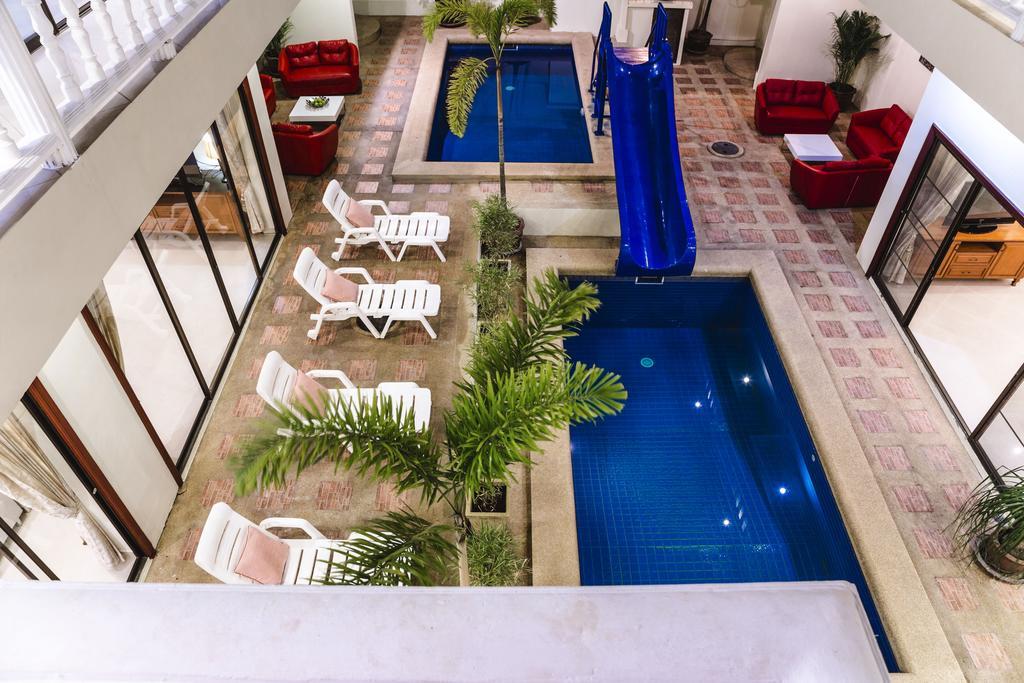 Avoca Pool