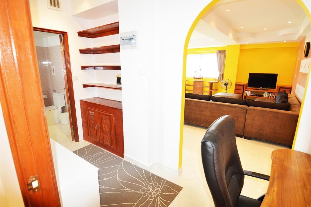 Apartment Ruamchok Ocean View