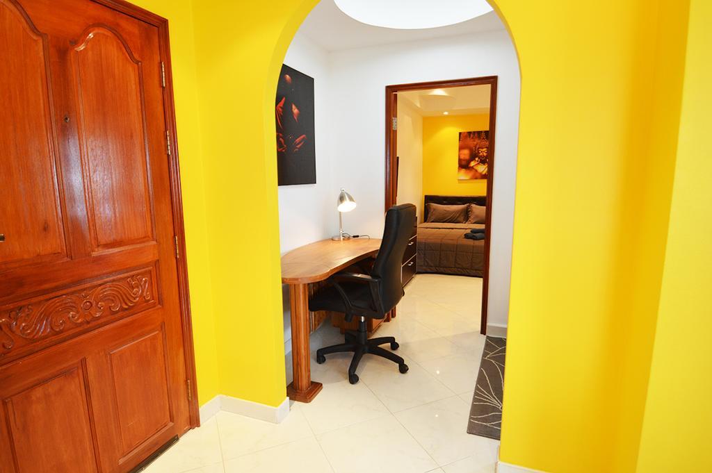 Apartment Ruamchok Ocean View
