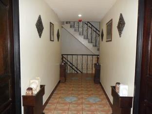Inn Gold Coast 2*