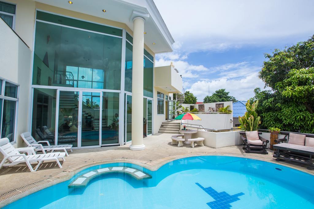 Villa Penthouse Pool *