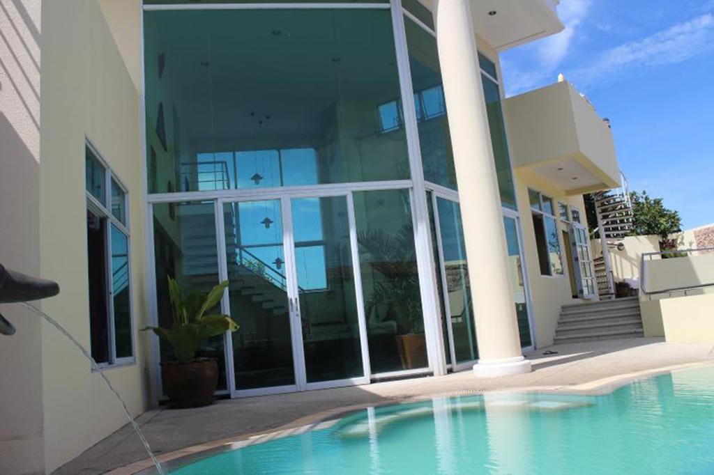 Penthouse Pool Pattaya