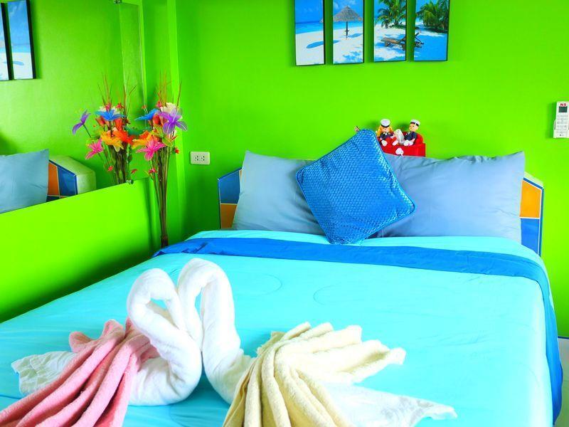 Hotel Baan Navy Kohlarn Pattaya