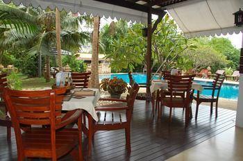Sirikarn & Luxury Pattaya