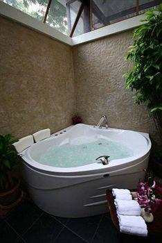 Hotel Royal Orchid