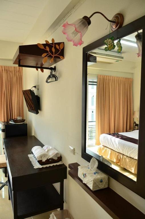 Admire House Pattaya