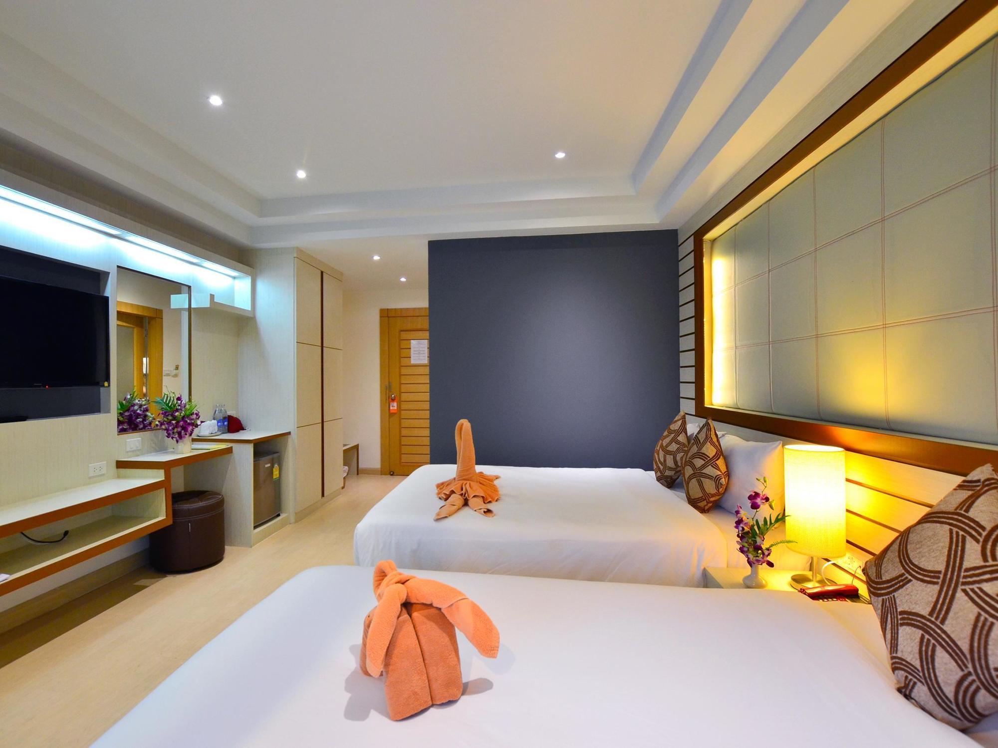 Windmill Hotel 3*