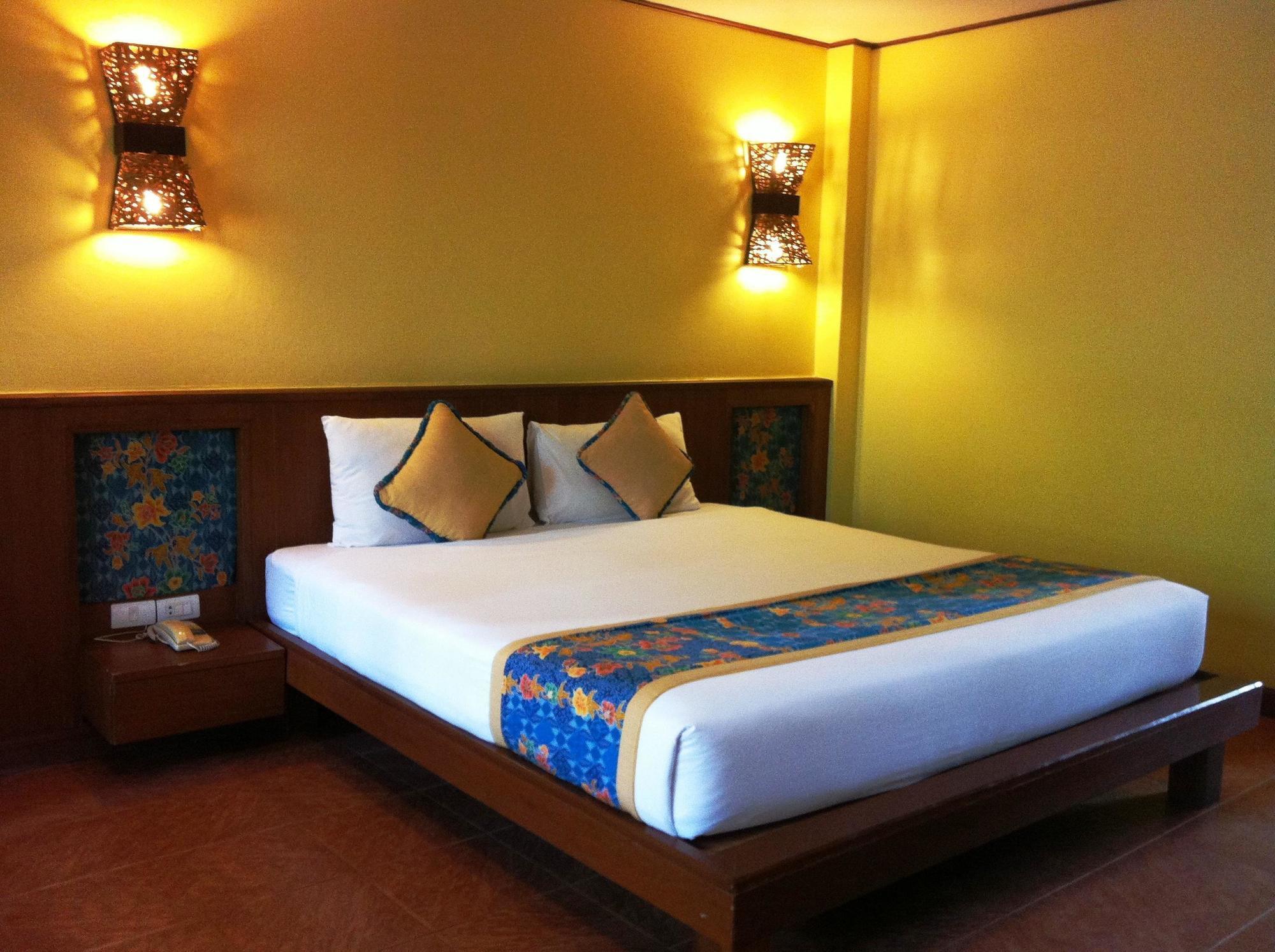 Loma & Resort