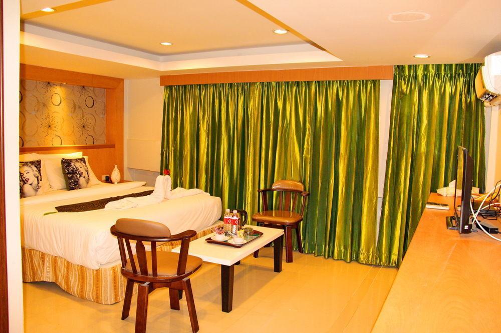 Place 2* Pattaya