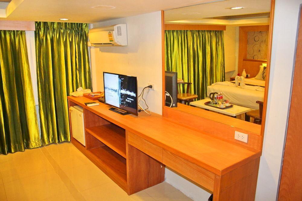 Place Hotel 2*