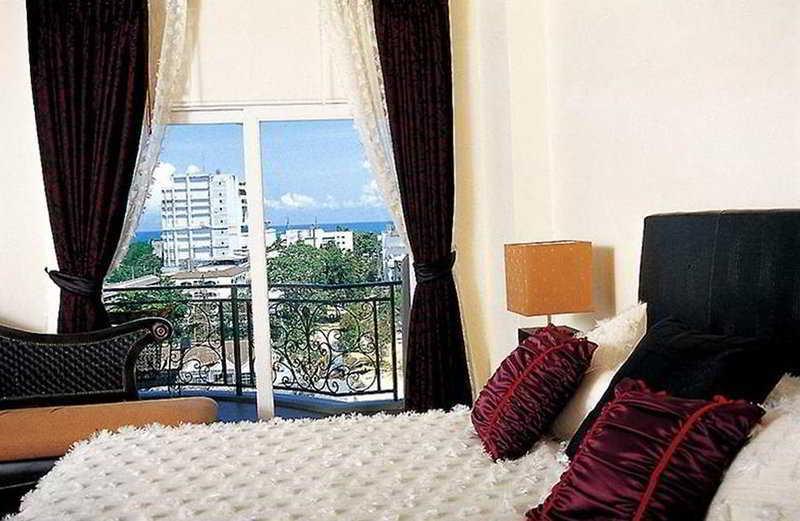 Lk Metropole Hotel