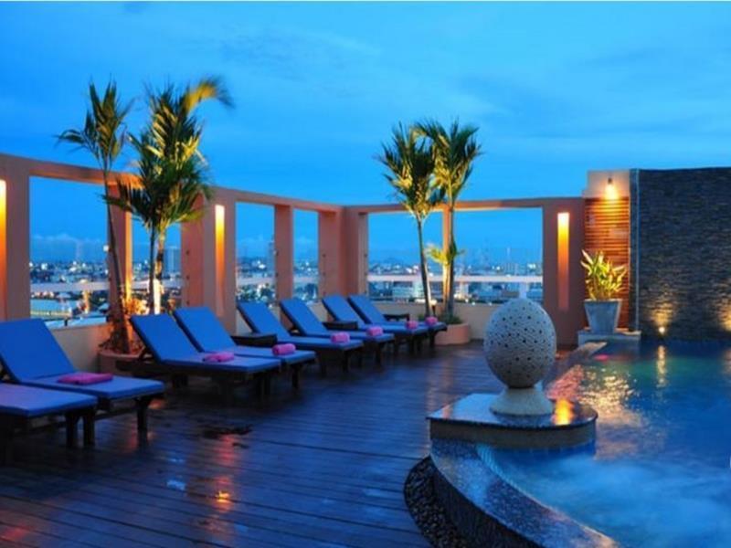 Empress Hotel 3*