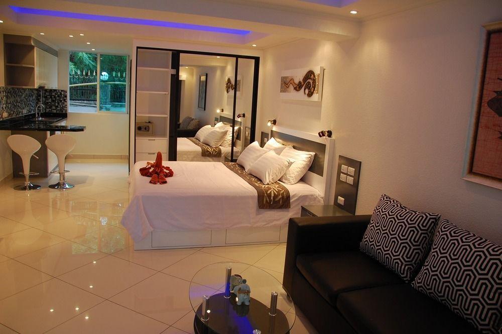 Sirikarn & Luxury 3*