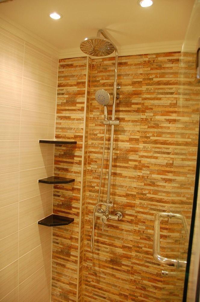 Sirikarn & Luxury Hotel 3*