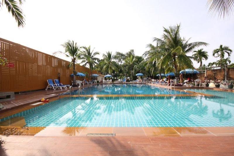 Hotel Twin Palms Pattaya, Sha Extra Certified