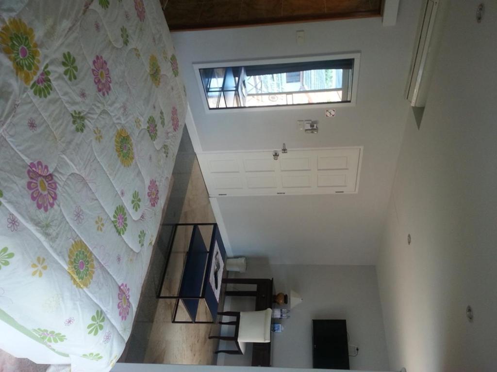 Yiasu Apartment