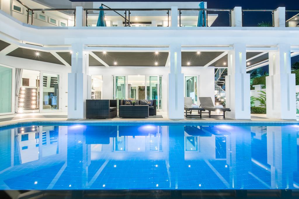 Villa Hollywood Pool Jomtien *