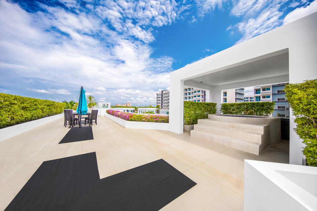 Villa Hollywood Pool Jomtien *