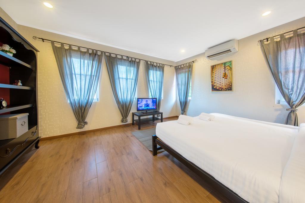 Villa Royal Beach pool villa pattaya