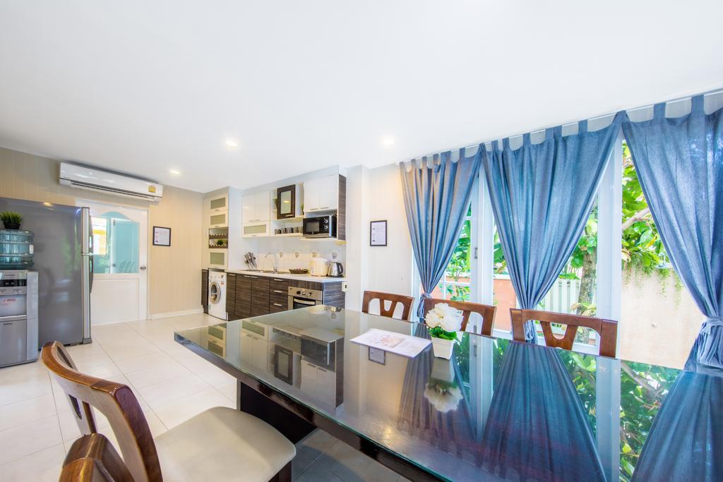 Royal Beach pool villa pattaya Villa *