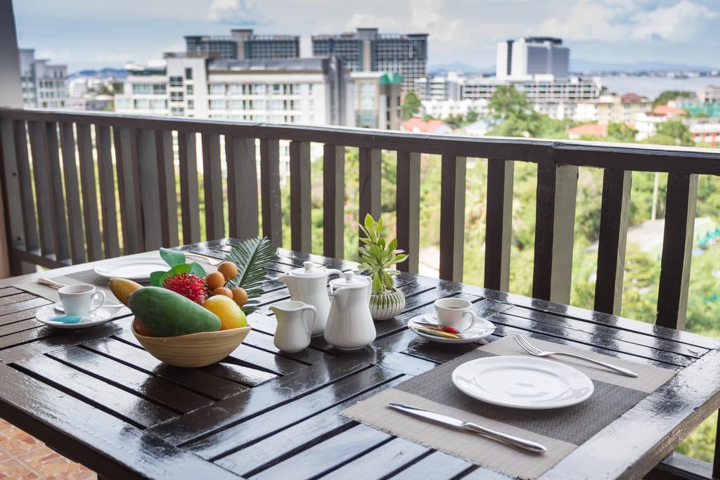 Golden Tulip Essential Hotel Pattaya