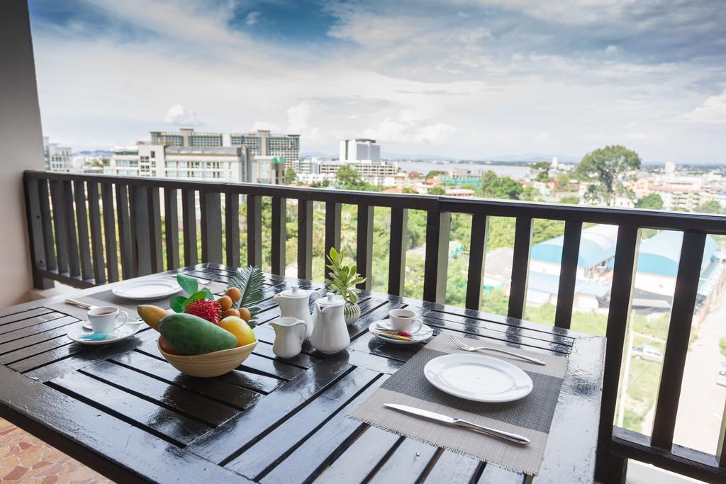 Golden Tulip Essential 4*