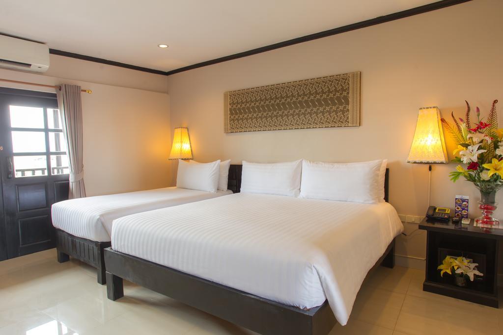 Golden Tulip Essential 4*