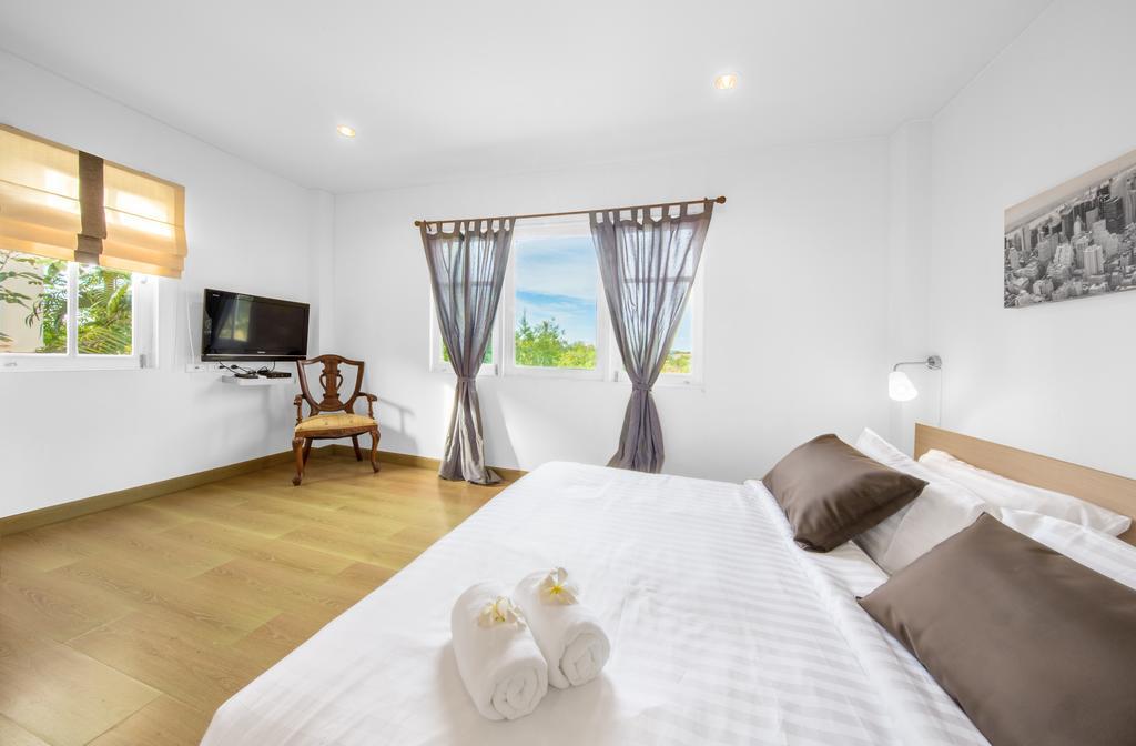 Villa Royal Beach pool villa pattaya