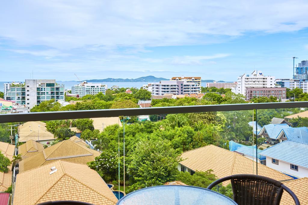 Good !! Water Park Apartment