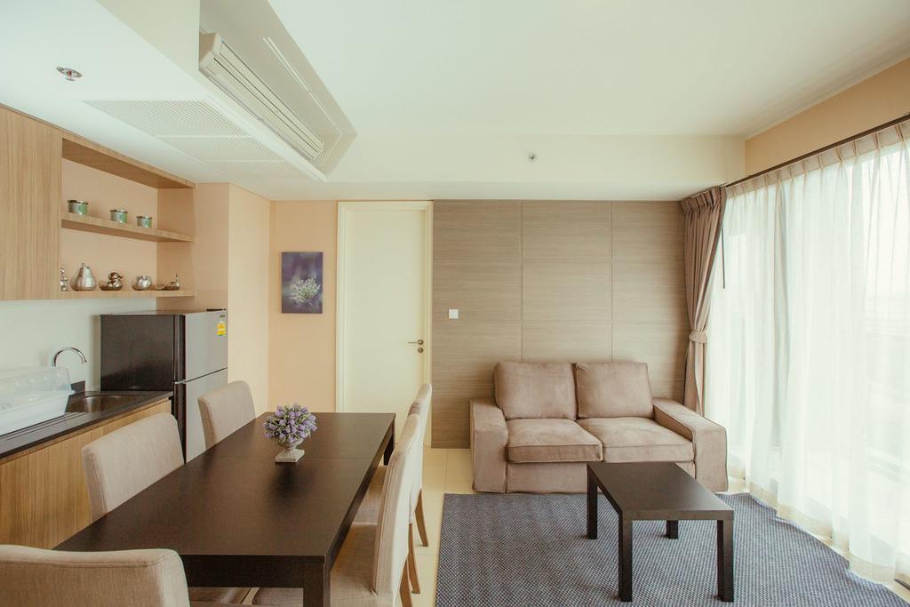 Zire Wongamat Apartment *