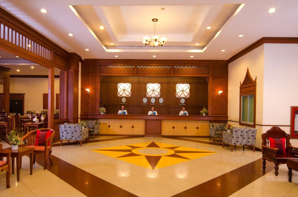 Eastiny Seven Hotel 3*