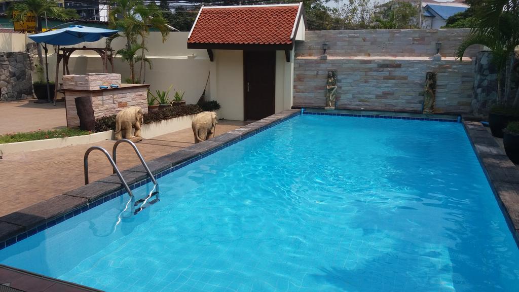 Baan Viewbor Pool * Pattaya