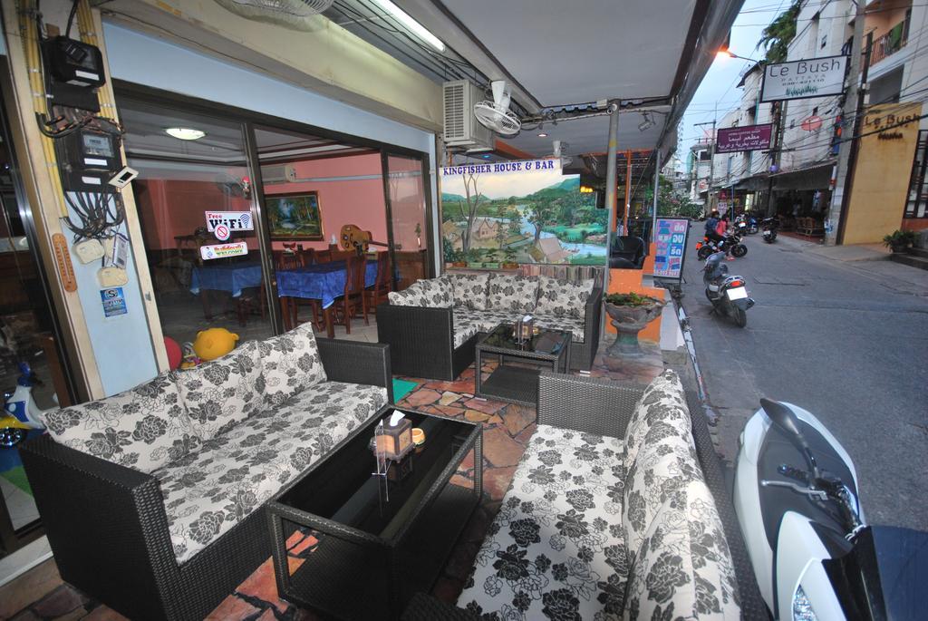 Guest house Kingfisher House & Bar