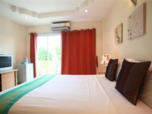 Dacha Beach Aparthotel 2*