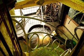 Penthouse Hotel 3*